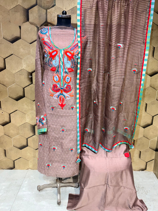 A graceful Mouse shade outfit in Mul Chanderi
