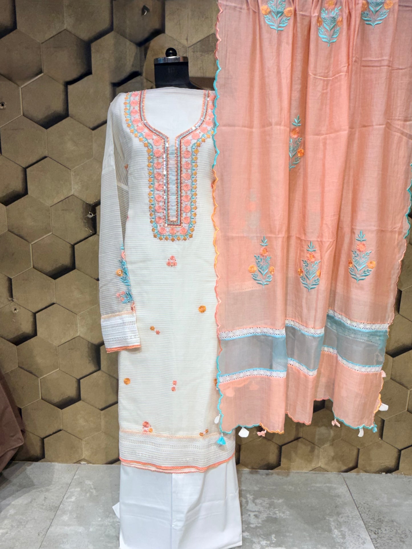Elegant Mul Chanderi in a timeless off-white shade