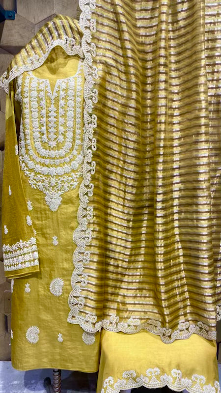 Mehandi classy Dori embroidery outfit