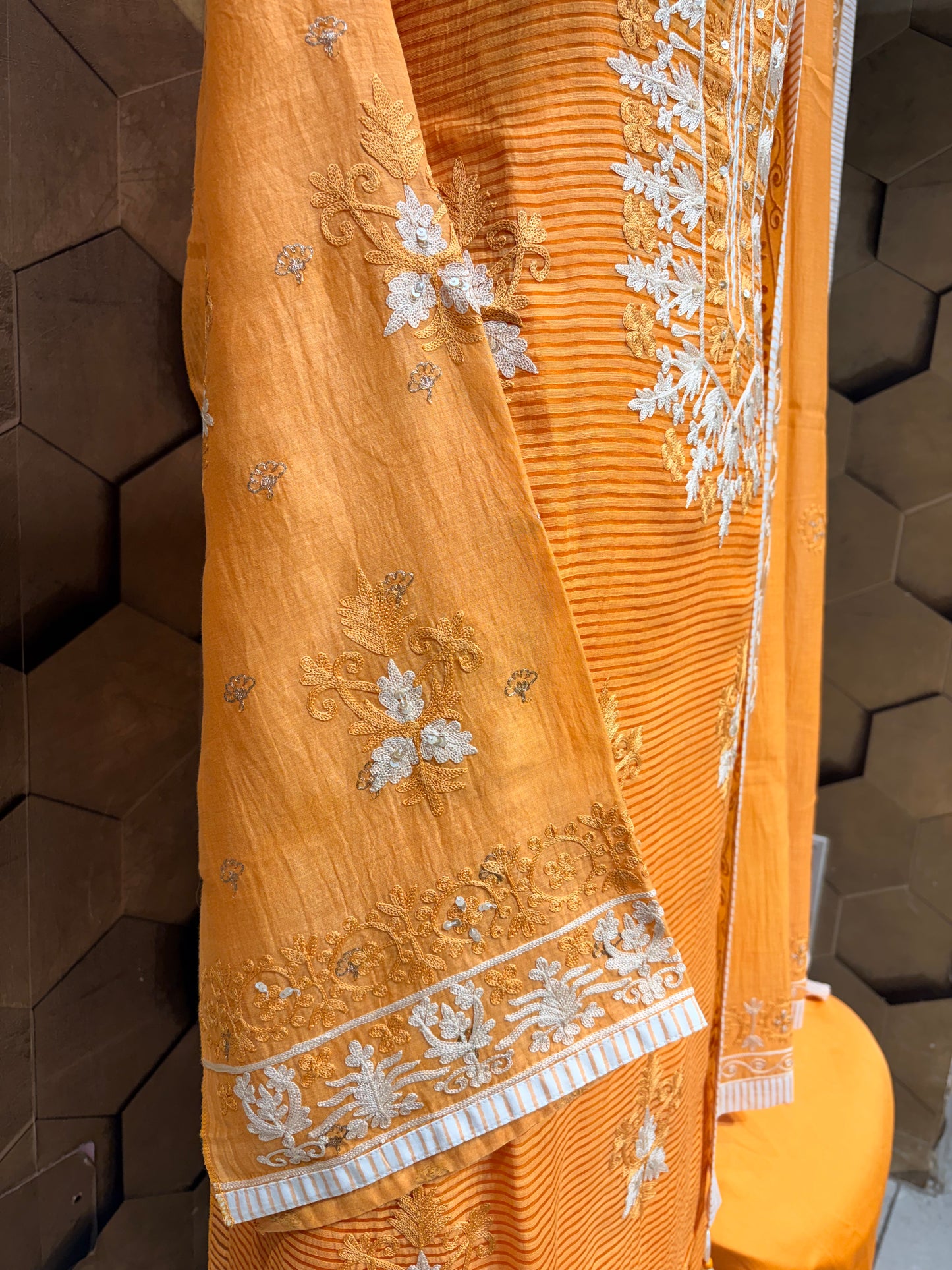 Radiant Elegance in Mul Chanderi
