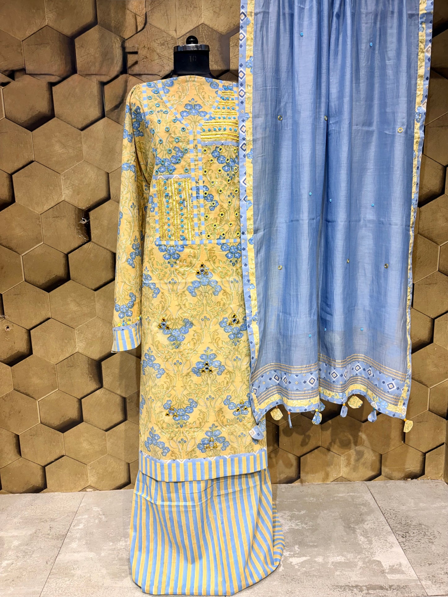 Refreshing Pure Handblock Cotton suit set