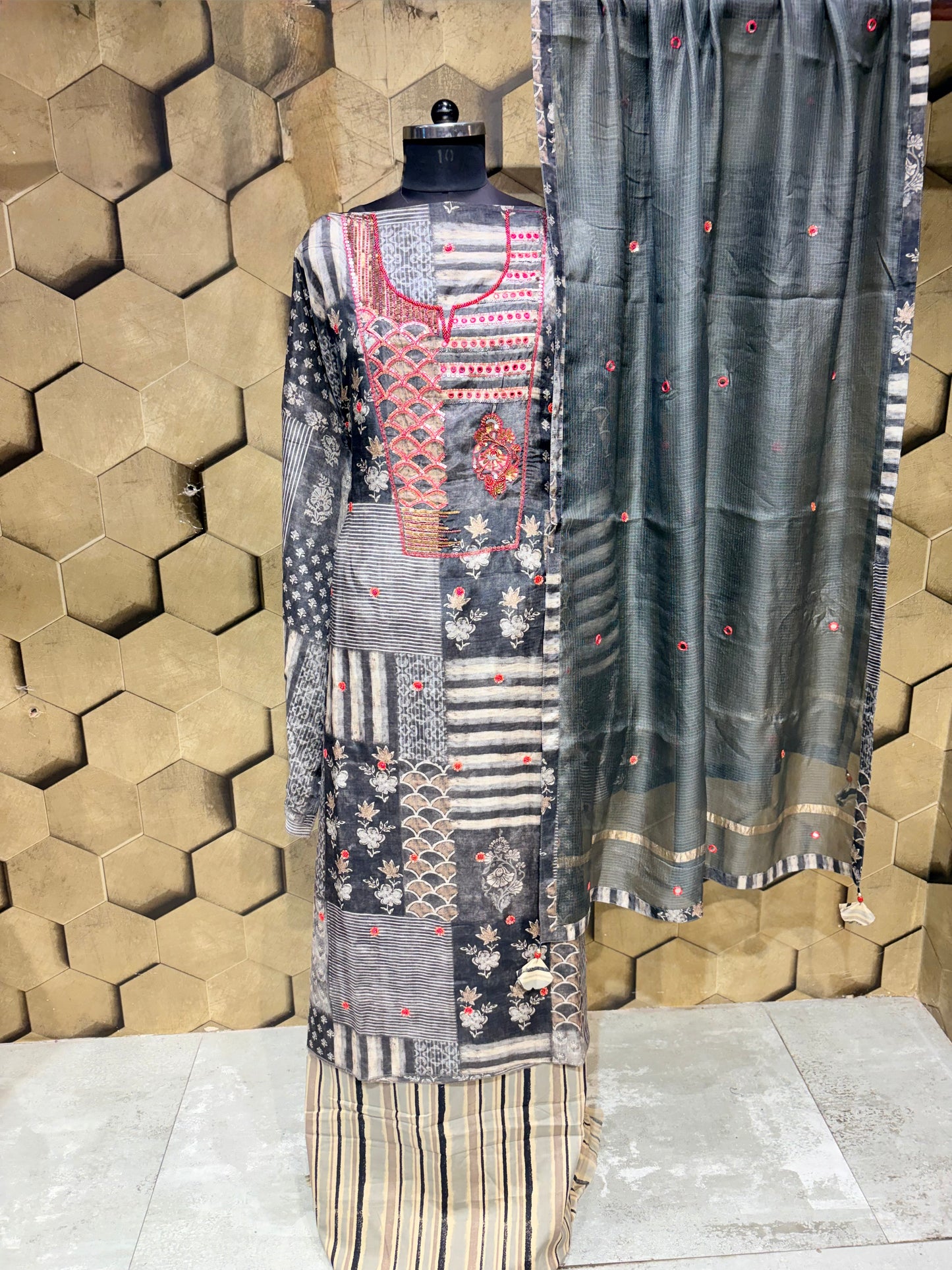 Understated Luxury in Muslin