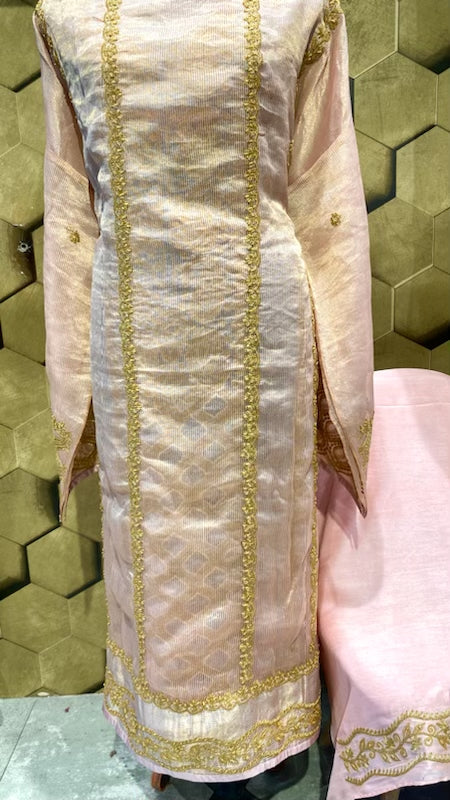 Elegant and classy pink tissue outfit