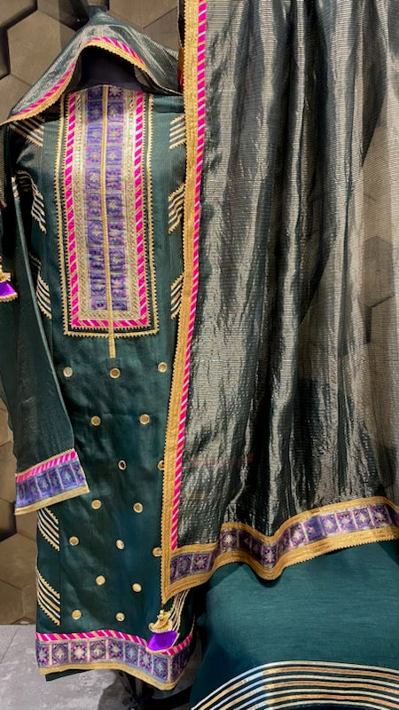 Heavy gota detailing on fine chanderi