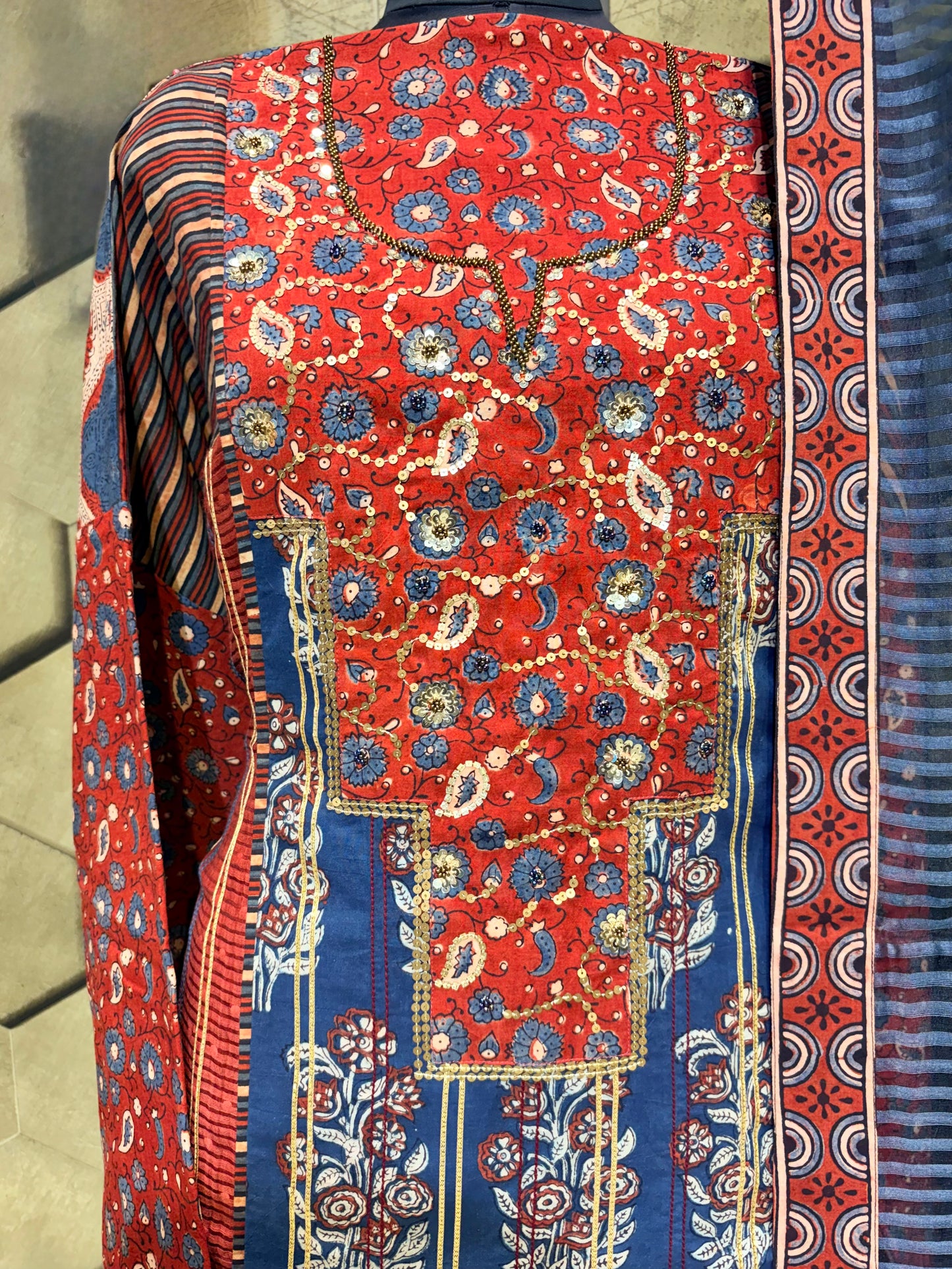 A timeless handcrafted masterpiece in Pure Cotton and Mul Chanderi