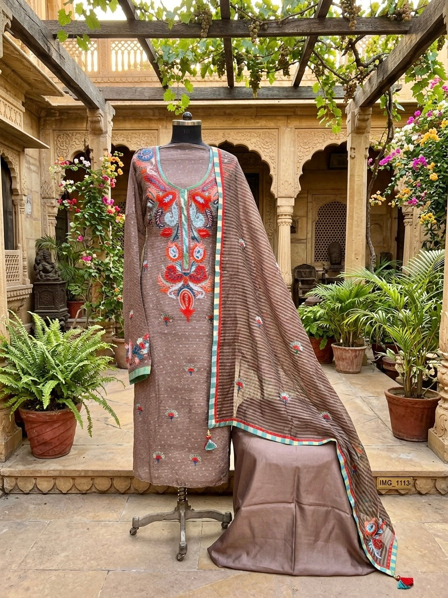 A graceful Mouse shade outfit in Mul Chanderi