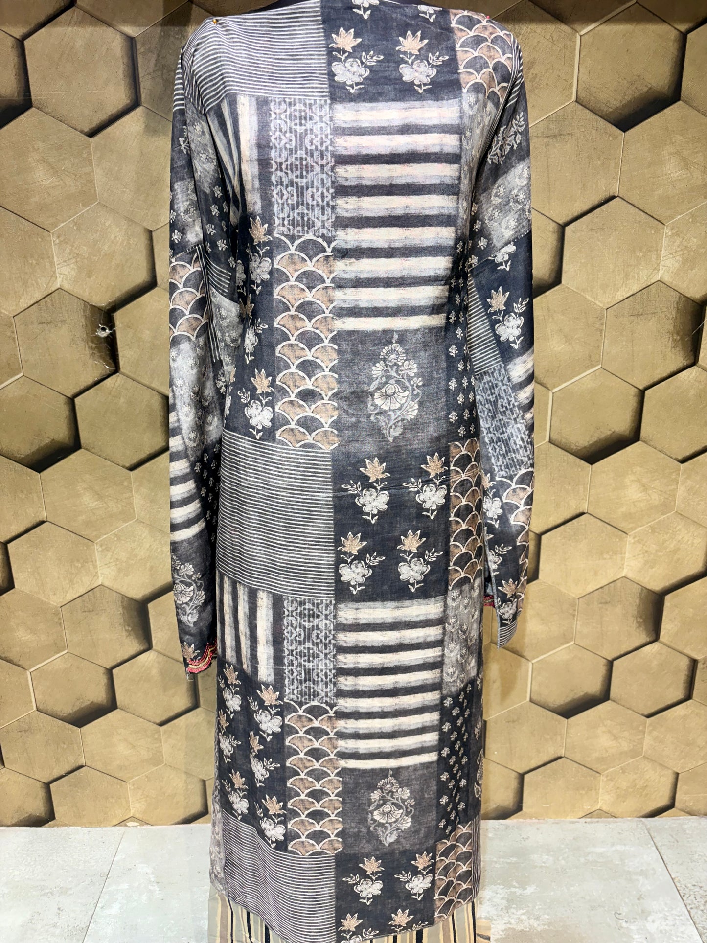 Understated Luxury in Muslin
