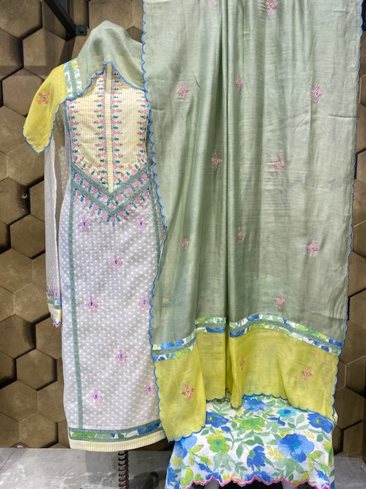 Mul Chanderi outfit with embroidery