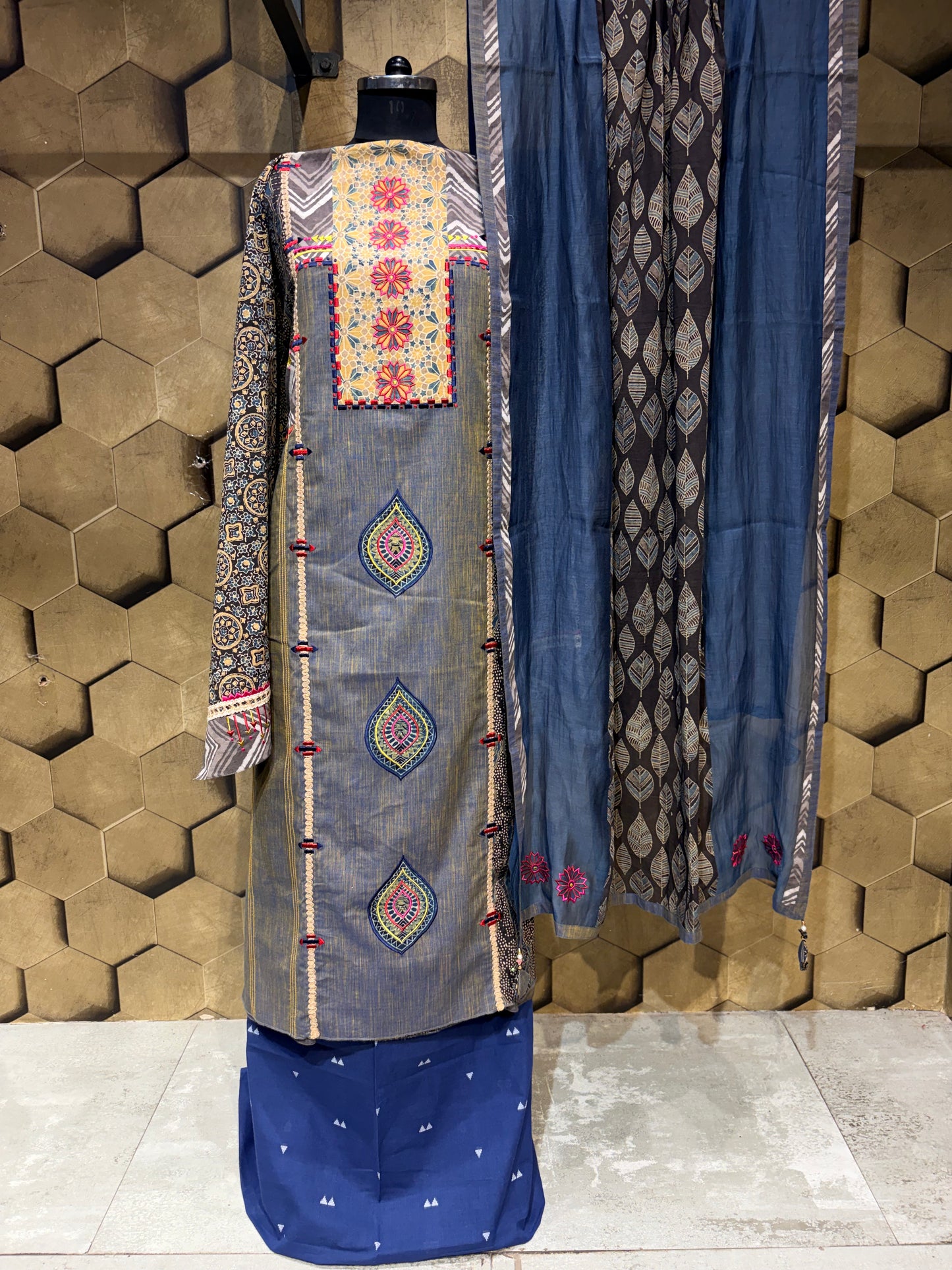 Mangalgiri Cotton Elegance with Ajrakh Artistry