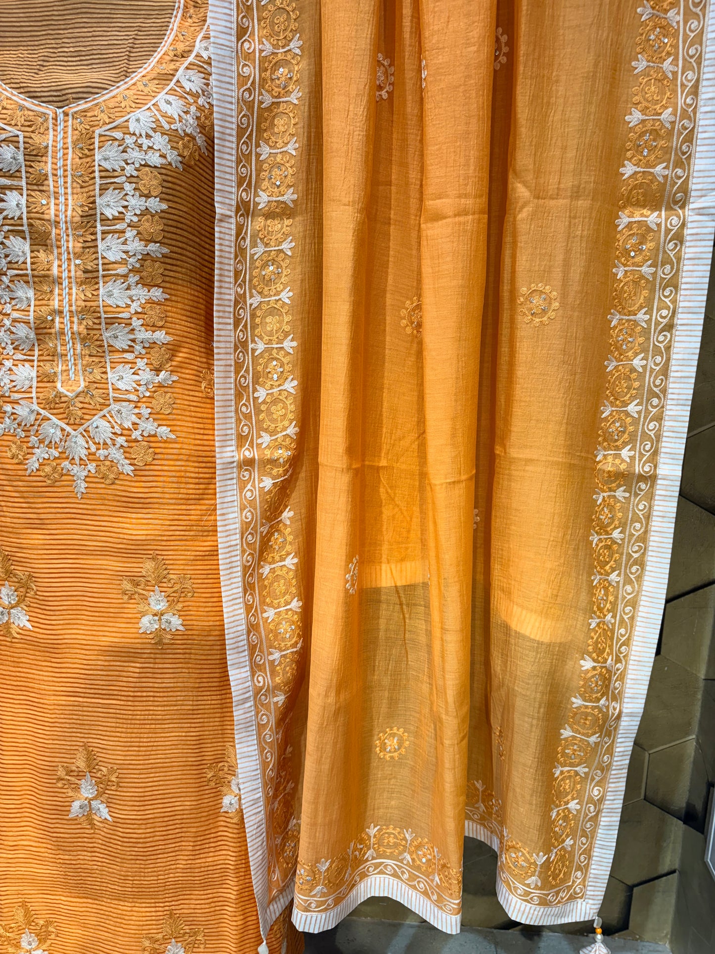 Elegant Mul Chanderi outfit with Thread embroidery