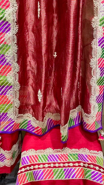 Vegan silk with zari dupatta