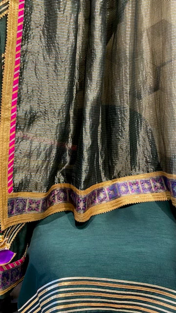 Heavy gota detailing on fine chanderi