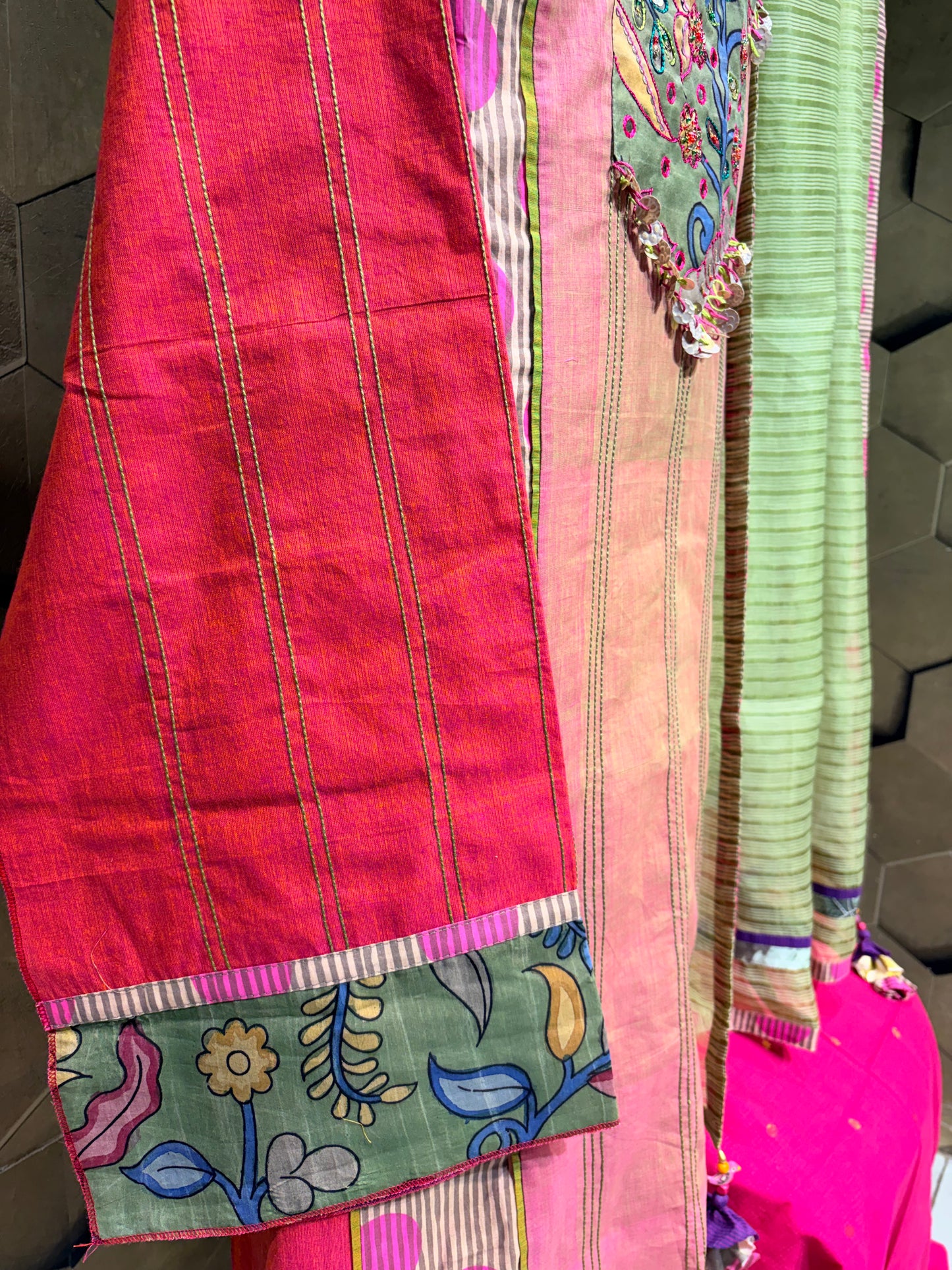 Pure Mangalagiri Cotton & Hand-Painted Kalamkari Suit Set