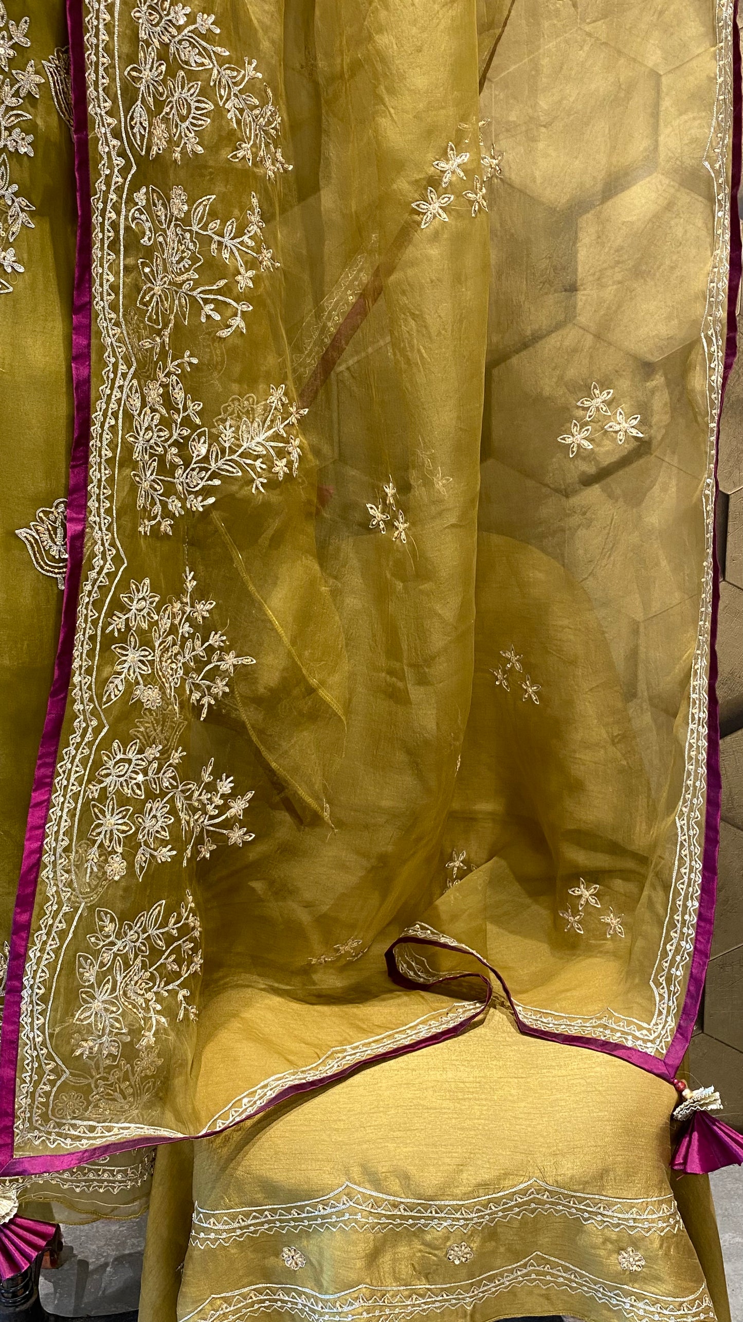 Pure organza mehndi outfit